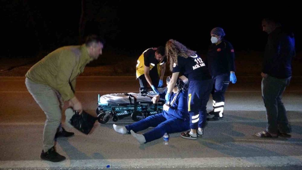 Otomobilin çarptığı kadın yaralandı
