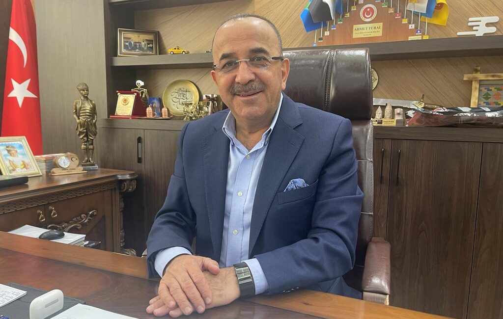 Başkan Tural, işçilerin bayramını kutladı Çalışanların hakkına ve emeğine saygı