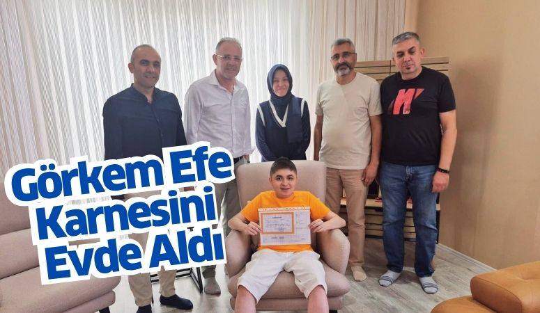Isparta’da dün binlerce öğrenci karne almanın heyecanını yaşarken, o öğrencilerden