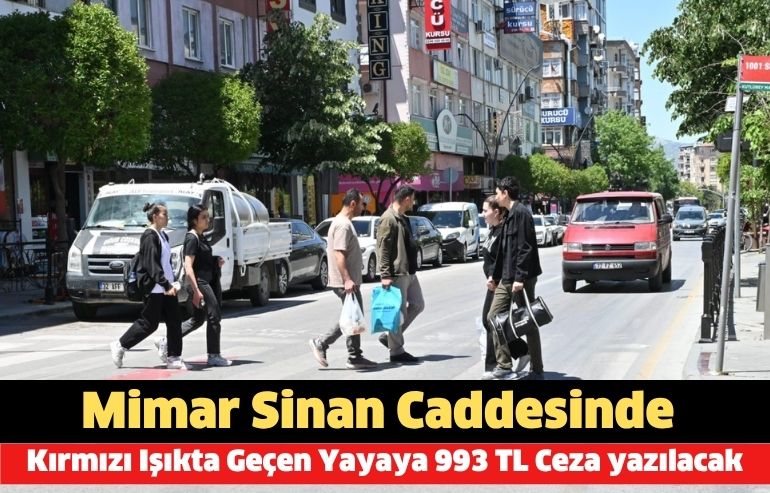 Isparta şehir merkezinde trafik düzenlemeleri kapsamında Mimar Sinan Caddesi’nde hayata geçirilen